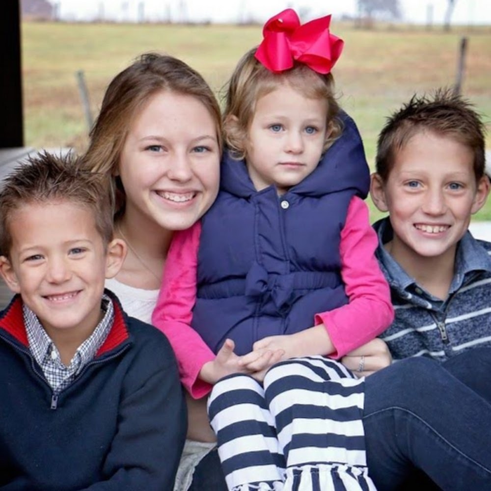 Meet your Posher, Kimberly